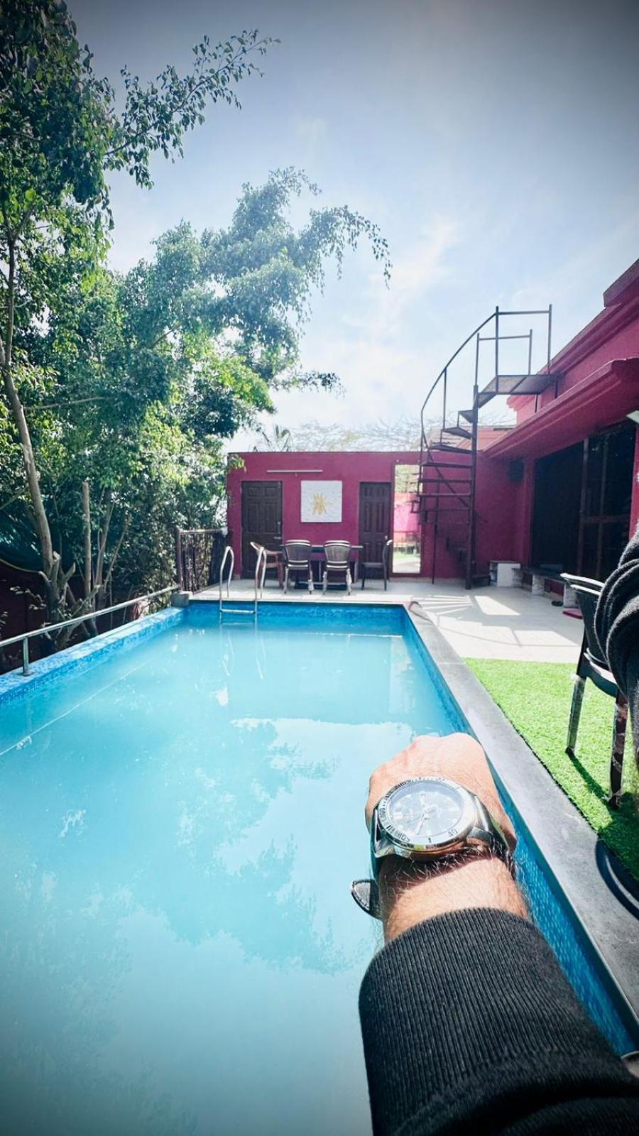 Royal Casa Bella Villa Mumbai Bagian luar foto
